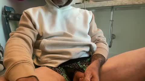 Snapshot of oki42 chatting on January 2025 03:54:01 PM oki42 online show from January 2025 03:54:01 PM