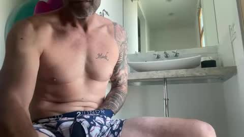 oki42 online show from May 2026 02:59:01 PM