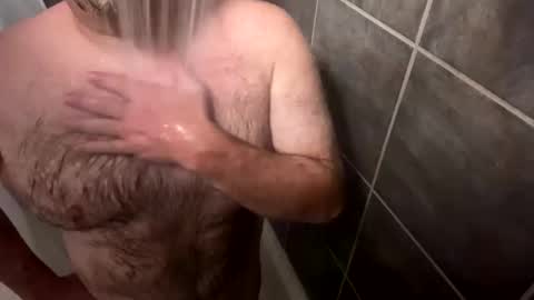 oldbones2 online show from October 2025 12:31:01 AM