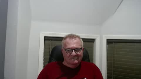 oldguybigd online show from May 2026 05:27:01 AM