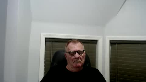 oldguybigd online show from May 2026 06:00:02 AM