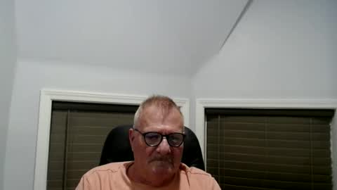 Snapshot of oldguybigd chatting on June 2026 04:09:01 AM oldguybigd online show from June 2026 04:09:01 AM