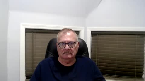 Snapshot of oldguybigd chatting on July 2026 05:55:02 AM oldguybigd online show from July 2026 05:55:02 AM