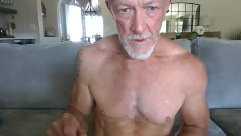 oldmanmeataz online show from June 2026 11:24:02 PM