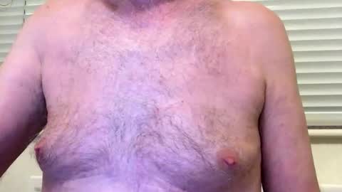 Snapshot of oldrowley chatting on October 2025 07:45:02 PM Mike online show from October 2025 07:45:02 PM