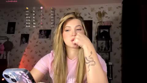 Kem online show from November 2025 03:56:01 PM