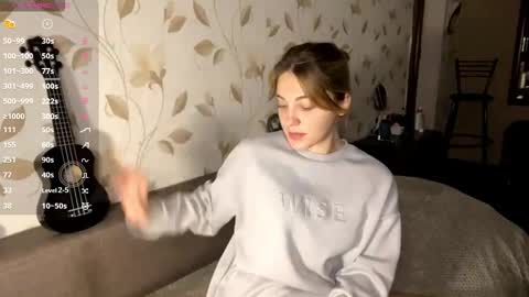 Kem online show from November 2025 05:16:01 PM