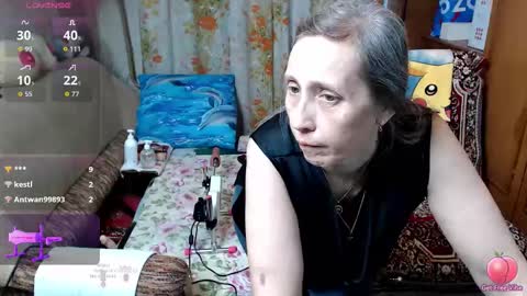 Snapshot of olguscha chatting on October 2025 11:43:02 AM Olguscha online show from October 2025 11:43:02 AM