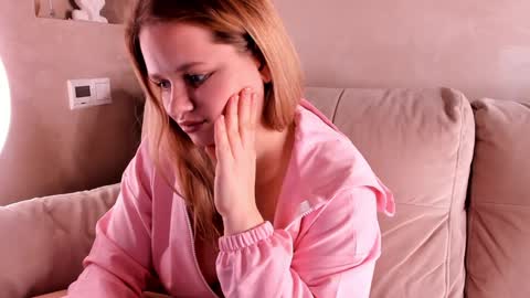 olisyasweet online show from January 2025 11:56:01 PM