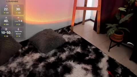 Snapshot of olitasdelmar chatting on October 2025 02:15:02 PM  Mar  online show from October 2025 02:15:02 PM