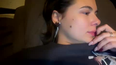 Oil online show from January 2025 09:25:01 PM