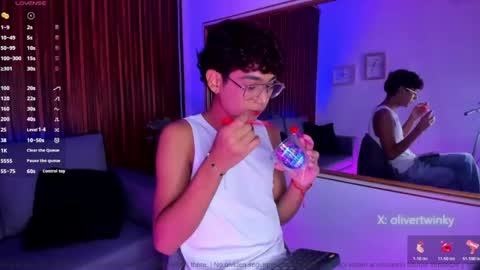 oliver20__ online show from April 2026 04:50:02 AM