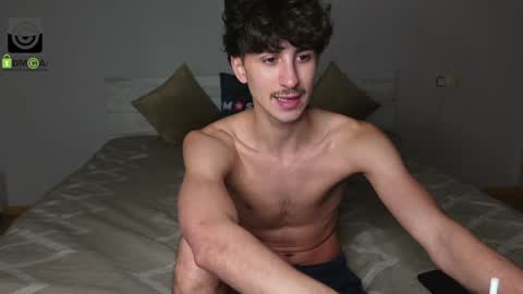 Snapshot of oliver_baker chatting on December 2024 03:50:02 PM Oliver Kaen online show from December 2024 03:50:02 PM