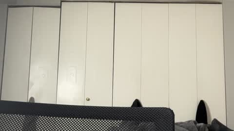 Snapshot of oliver_beck chatting on December 2024 06:56:02 PM Oliver Beck online show from December 2024 06:56:02 PM