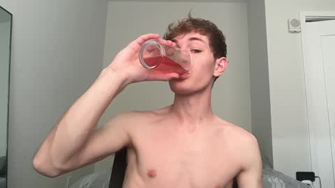 Snapshot of oliver_beck chatting on January 2025 07:41:02 PM Oliver Beck online show from January 2025 07:41:02 PM