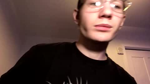 Snapshot of oliver_beck chatting on November 2025 04:00:01 AM Oliver Beck online show from November 2025 04:00:01 AM