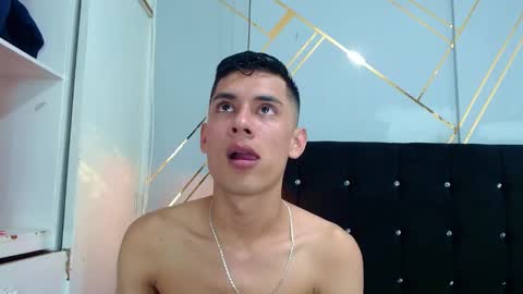 Oliver  Smith online show from February 2025 12:24:01 AM