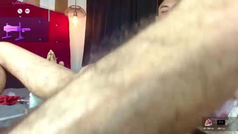 Oliver  Smith online show from November 2025 06:44:02 PM