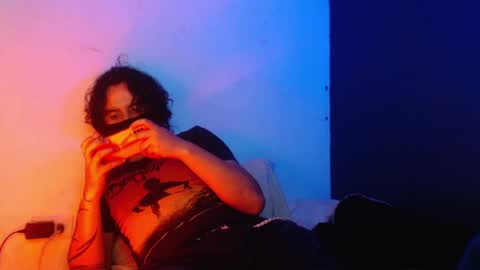 oliver_laid_2023 online show from December 2024 06:59:01 AM