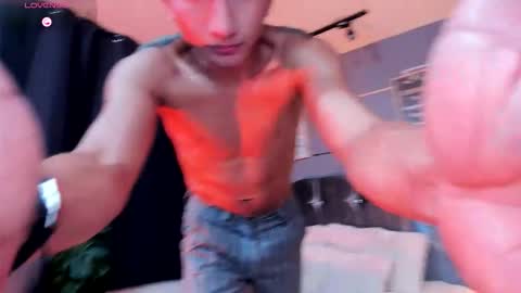 oliver mr  online show from December 2025 08:58:01 PM