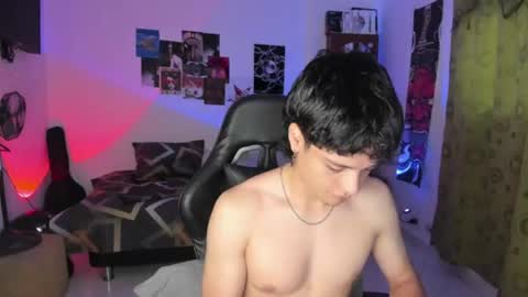 Snapshot of oliver_mrgn_ chatting on August 2026 08:08:01 PM Oliver online show from August 2026 08:08:01 PM
