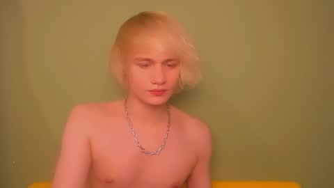 Oliver online show from December 2024 02:09:02 AM