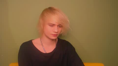 Oliver online show from December 2024 01:16:02 AM