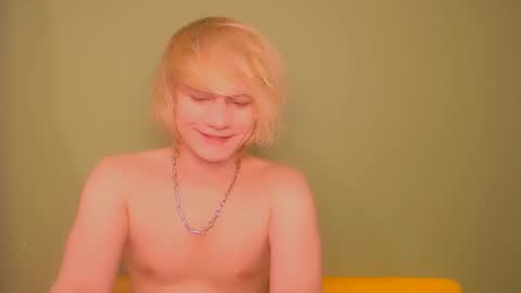 Oliver online show from January 2025 02:03:01 AM