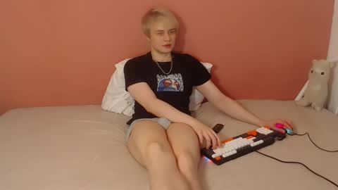 Oliver online show from April 2026 01:21:01 AM