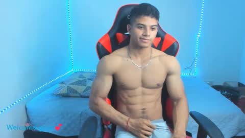 Snapshot of oliver_thompsson chatting on December 2024 04:08:02 AM oliver thompsson online show from December 2024 04:08:02 AM