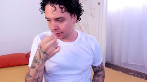 Snapshot of oliver_usher chatting on December 2024 02:08:02 PM Mr Blue Sky online show from December 2024 02:08:02 PM