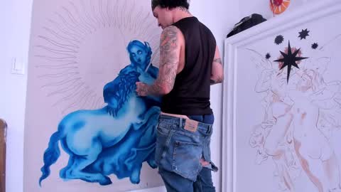 Snapshot of oliver_usher chatting on January 2025 06:23:01 PM Mr Blue Sky online show from January 2025 06:23:01 PM