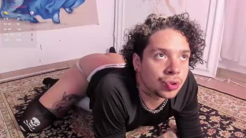 Snapshot of oliver_usher chatting on February 2025 10:51:02 PM Mr Blue Sky online show from February 2025 10:51:02 PM