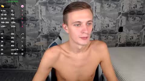 Snapshot of oliverfresh chatting on November 2025 09:20:02 AM Oliver online show from November 2025 09:20:02 AM