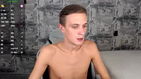 Snapshot of oliverfresh chatting on December 2025 10:09:01 AM Oliver online show from December 2025 10:09:01 AM