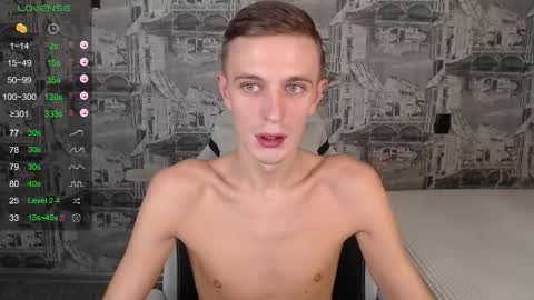 Snapshot of oliverfresh chatting on December 2025 09:38:01 AM Oliver online show from December 2025 09:38:01 AM