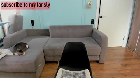 oliverrgroove online show from January 2025 08:32:02 AM