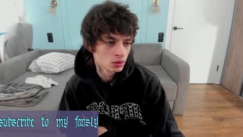 oliverrgroove online show from January 2025 03:56:02 PM