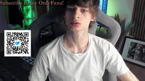 oliverrgroove online show from November 2025 02:05:01 PM