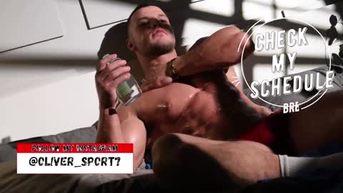 Snapshot of oliversport chatting on December 2024 06:50:01 PM OliverSport online show from December 2024 06:50:01 PM