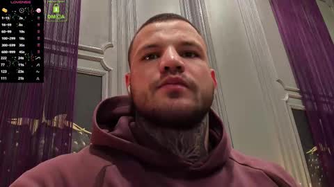 Snapshot of oliversport chatting on November 2025 10:54:02 AM OliverSport online show from November 2025 10:54:02 AM