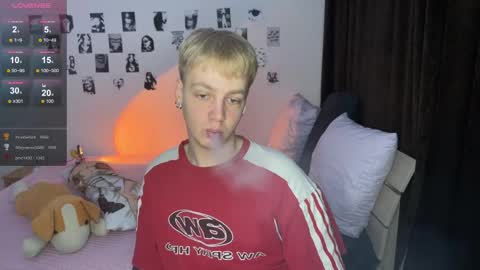 Snapshot of olivertasty chatting on October 2025 02:18:01 PM oliver online show from October 2025 02:18:01 PM