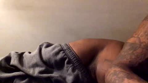 Snapshot of olivertwist1273 chatting on December 2024 06:14:01 AM olivertwist1273 online show from December 2024 06:14:01 AM