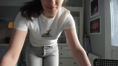 olivia__dream online show from May 2026 03:42:02 PM