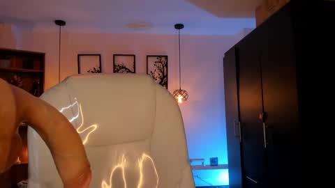 Snapshot of olivia__ds chatting on January 2025 07:00:01 AM Olivia online show from January 2025 07:00:01 AM