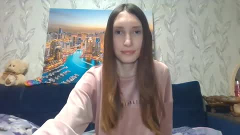 Snapshot of olivia_dream1 chatting on January 2025 07:08:01 PM Olivia online show from January 2025 07:08:01 PM