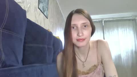 Snapshot of olivia_dream1 chatting on June 2026 10:18:02 AM Olivia online show from June 2026 10:18:02 AM