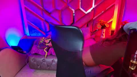  OLIVIA  online show from December 2025 03:58:02 AM