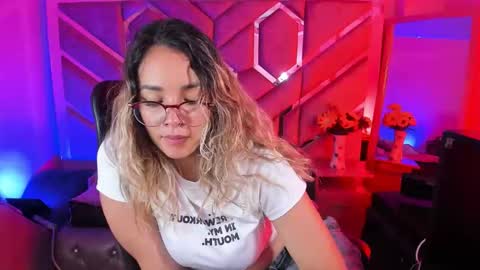  OLIVIA  online show from January 2026 03:43:02 AM