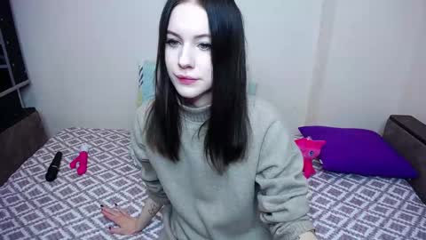 olivia_graceee online show from November 2025 09:51:02 AM